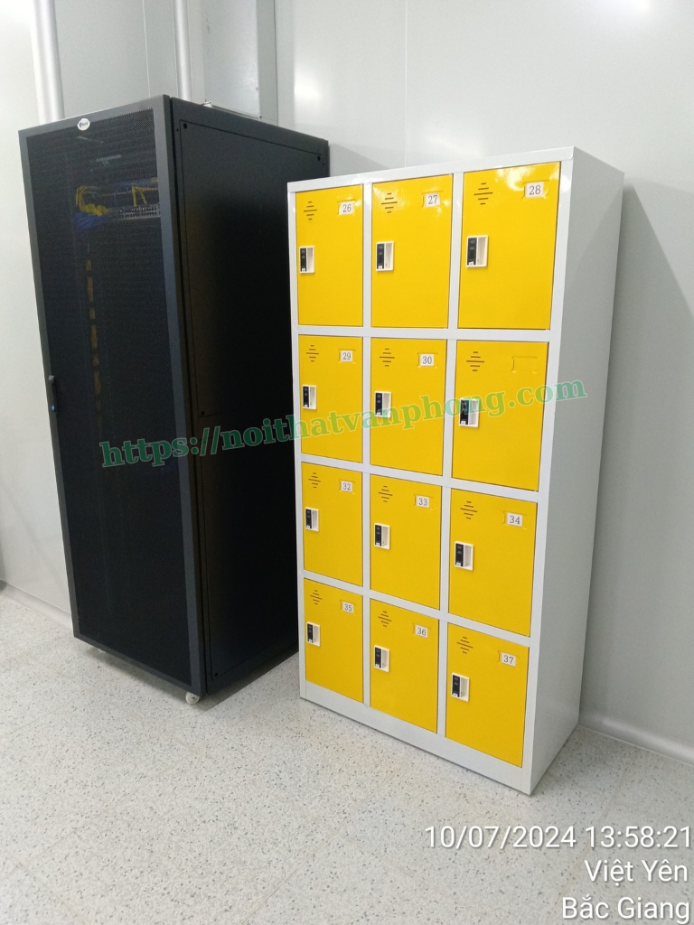 Hình ảnh thực tế tủ locker TU984-3K