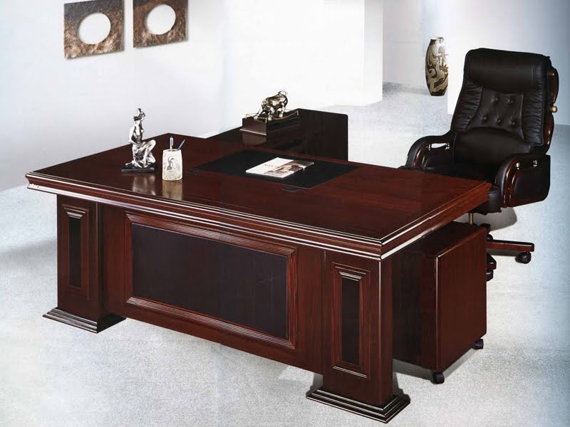 Bàn làm việc lãnh đạo của thương hiệu Hòa Phát