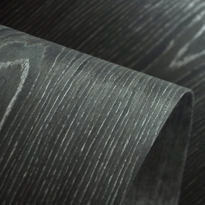 Gỗ sồi đen chịu được lửa ở mức độ nhỏ