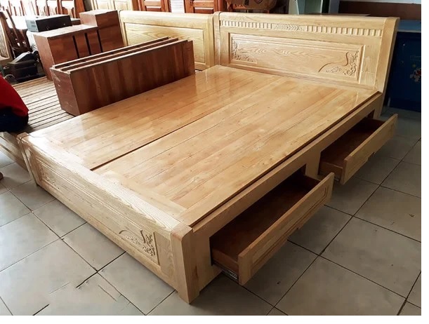 Mức giá của giường gỗ sồi tự nhiên hợp lý
