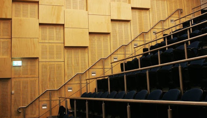 Có nhiều vật liệu được sử dụng để ốp tường tiêu âm