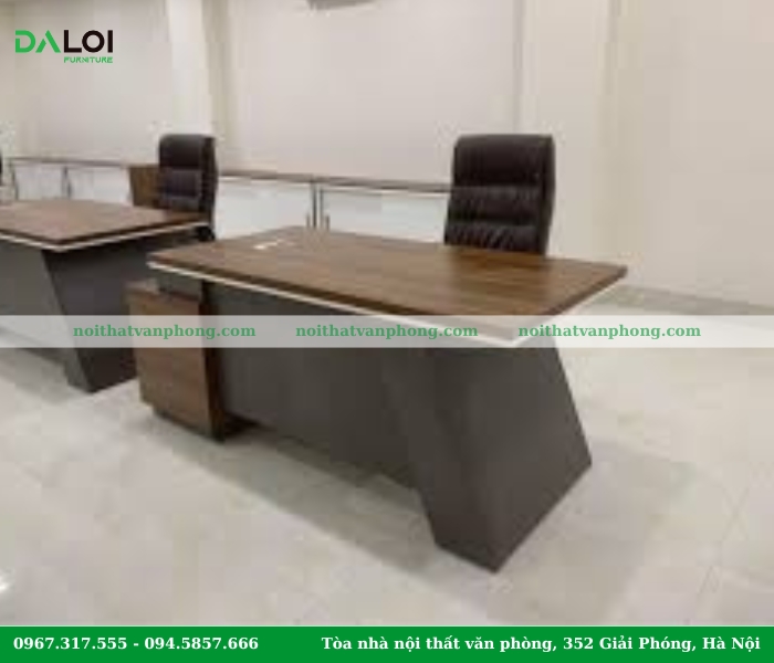 Cân nhắc về giá cả và bảo hành của bàn giám đốc gỗ công nghiệp