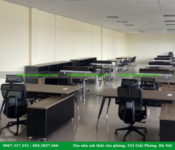 Vì sao cần vệ sinh ghế xoay lưới văn phòng thường xuyên?