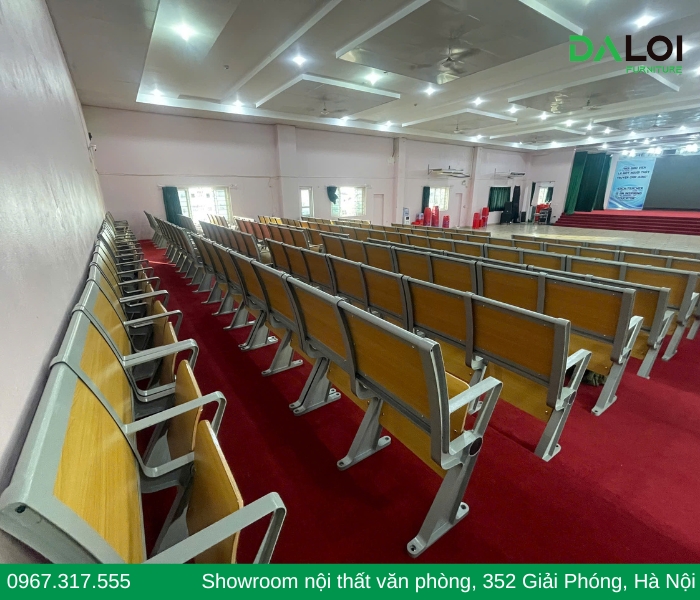 Hoàn thành thi công nội thất giảng đường tại trường tiểu học I-Sắc Niu-Tơn