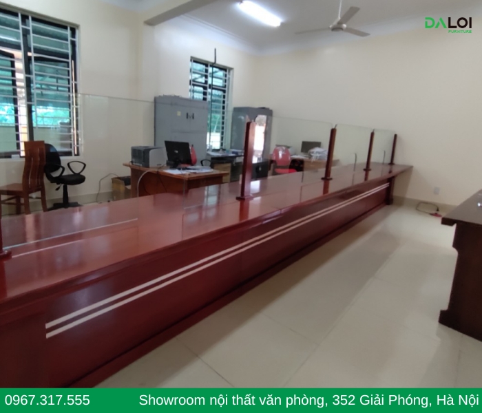 Bàn quầy 1 cửa cho UBND