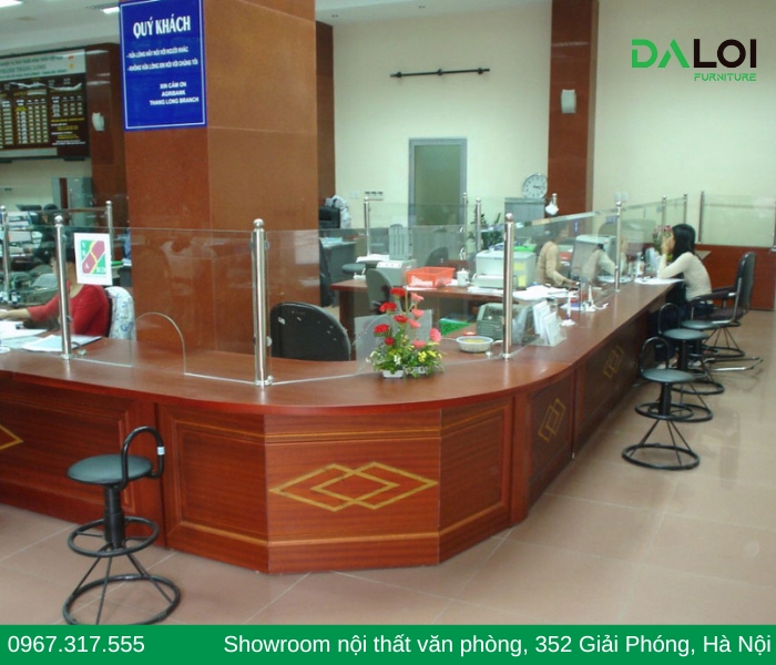 Thi công quầy giao dịch trọn gói theo yêu cầu