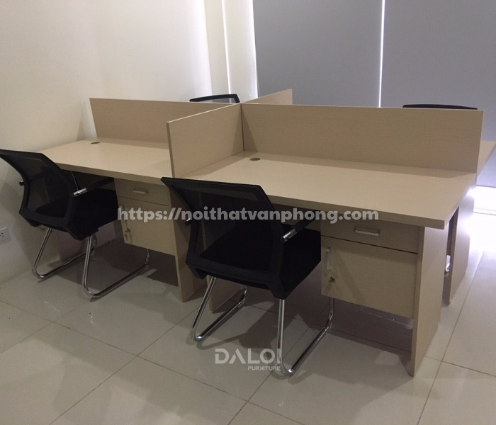 Ưu nhược điểm bàn làm việc gỗ