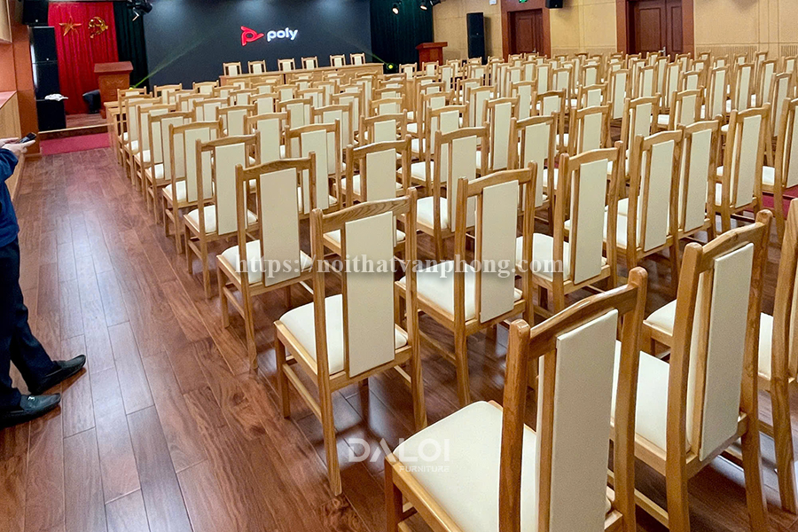 nội thất hội trường tại Liên hiệp các hội văn học nghệ thuật