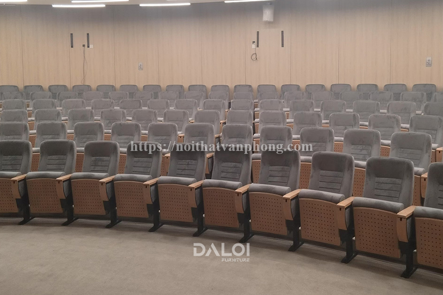 Thực tế ghế hội trường có bàn viết ADM62-B